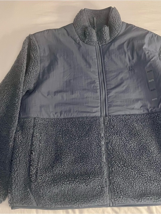 Calvin Klein Other - Calvin Klein Light Blue Satin-Like Interior with Care Tag